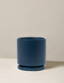Isabella Planter